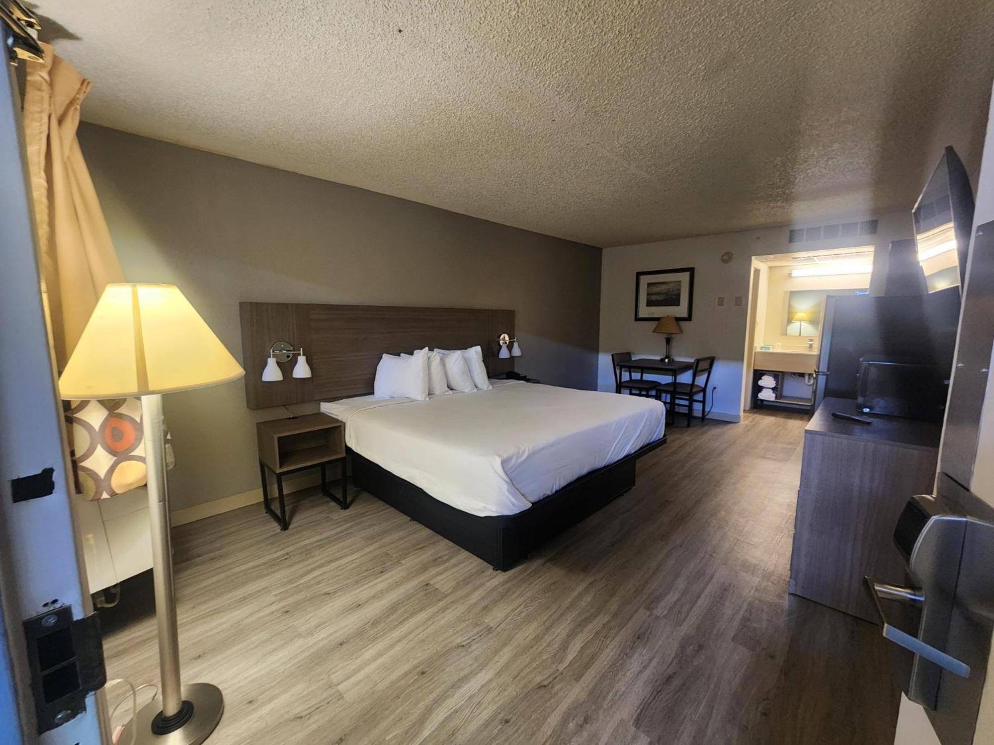 Extended Stay Hotel Sterling Exterior photo